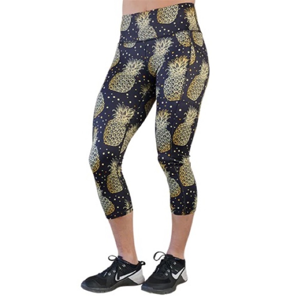 EUC CVG Constantly Varied Gear Fineapple Capri Leggings